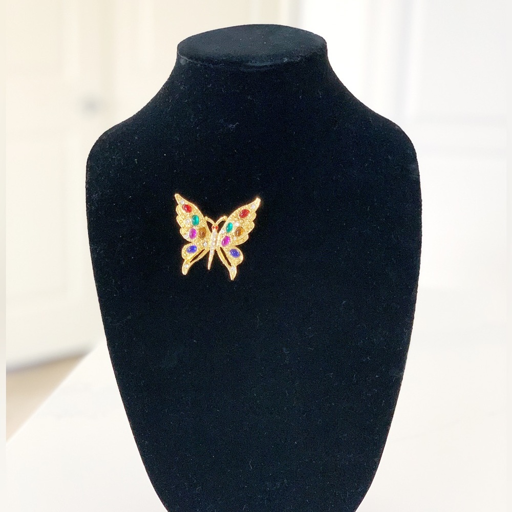 Beautiful Gold Tone Classic Colorful Rhinestone Crystal Butterfly Brooch - Picture 6 of 7